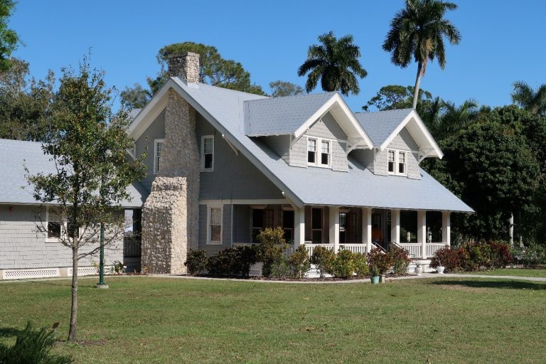 A grey house